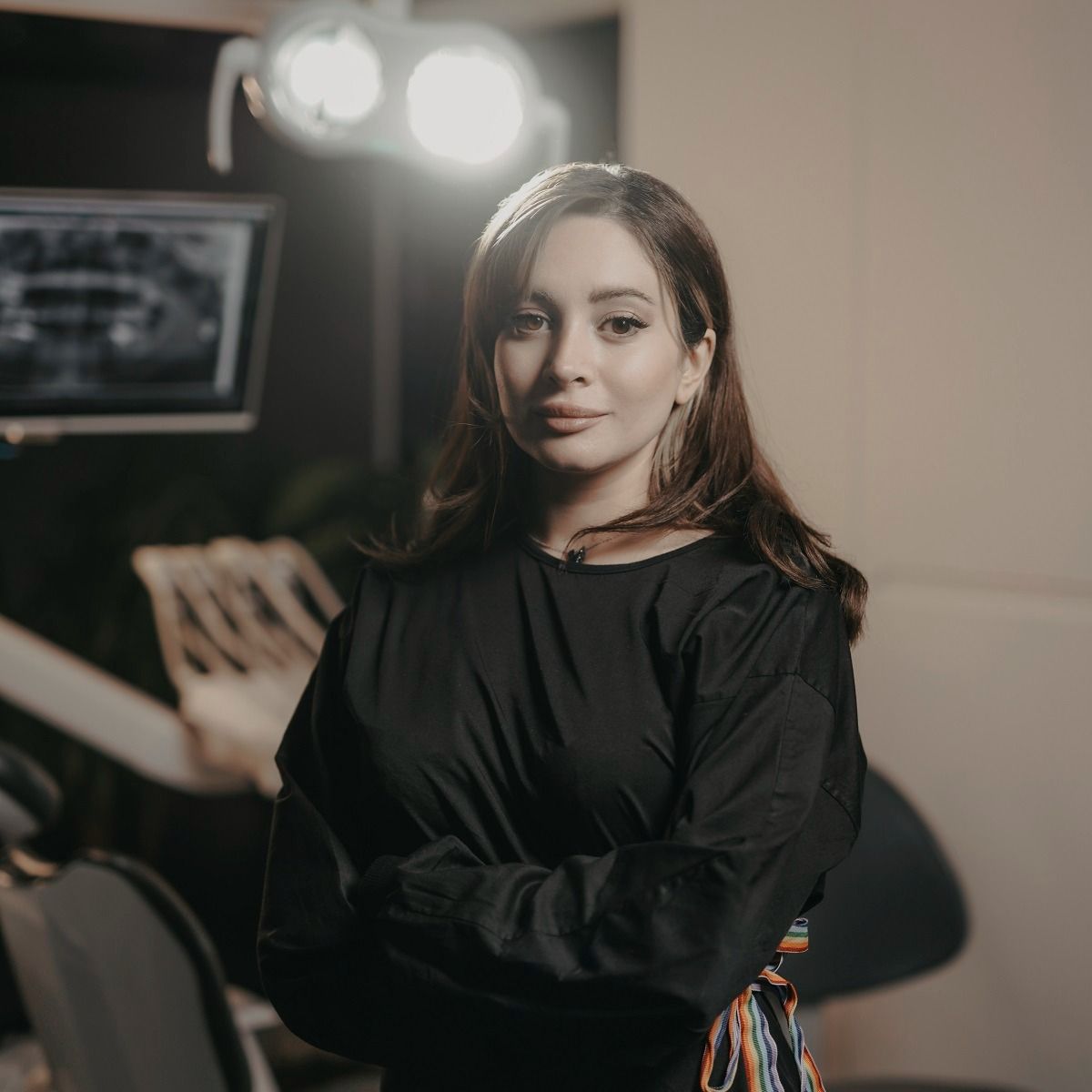 Anahita Bahar Pers